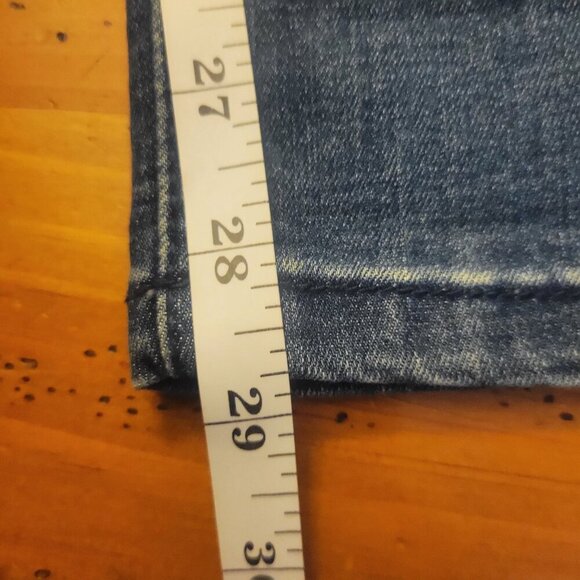 NWOT Distressed Democracy Ab-Technology Blue Jeans (light Skinny) - Size 8 - Picture 12 of 13